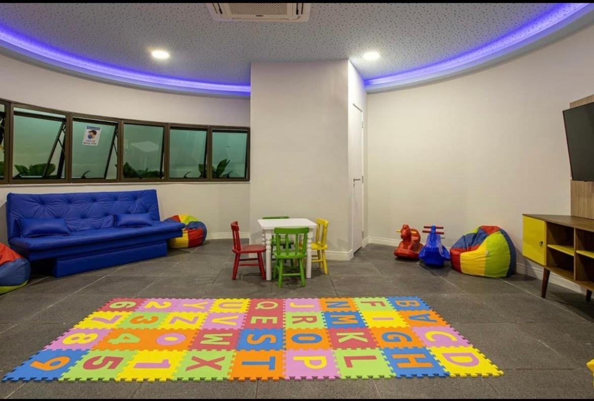 Condominio Novissimo Com Total Estrutura Para Vc Арраял-ду-Кабу Экстерьер фото
