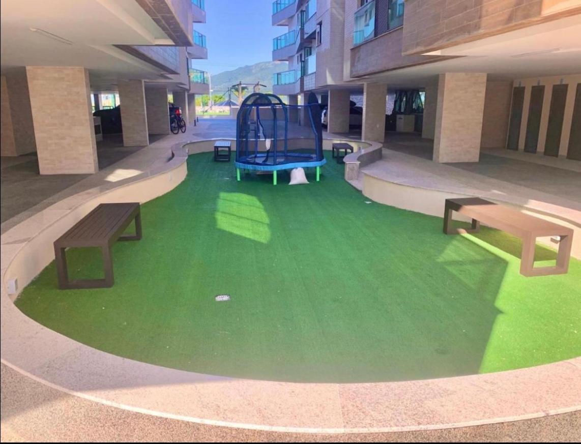 Condominio Novissimo Com Total Estrutura Para Vc Арраял-ду-Кабу Экстерьер фото